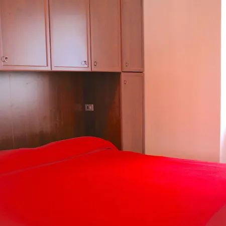 Borgo Tonino Rosso * Sellano